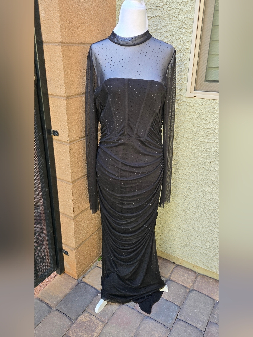 Black Halo Lexington Long Sleeve Mesh Evening Gown - Picture 5 of 16